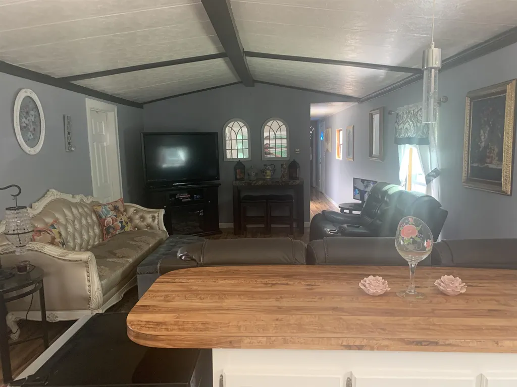 78 Moose Lane Rochester NH 03867