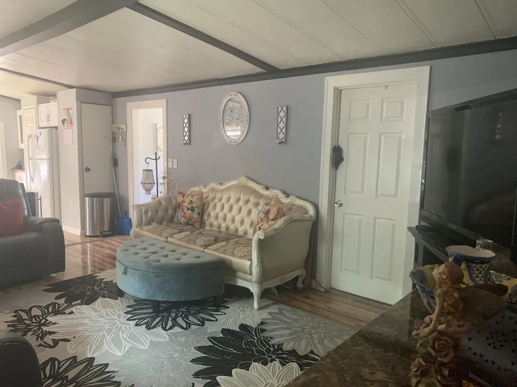 78 Moose Lane Rochester NH 03867