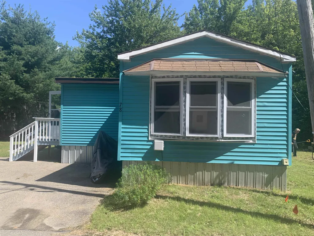 78 Moose Lane Rochester NH 03867