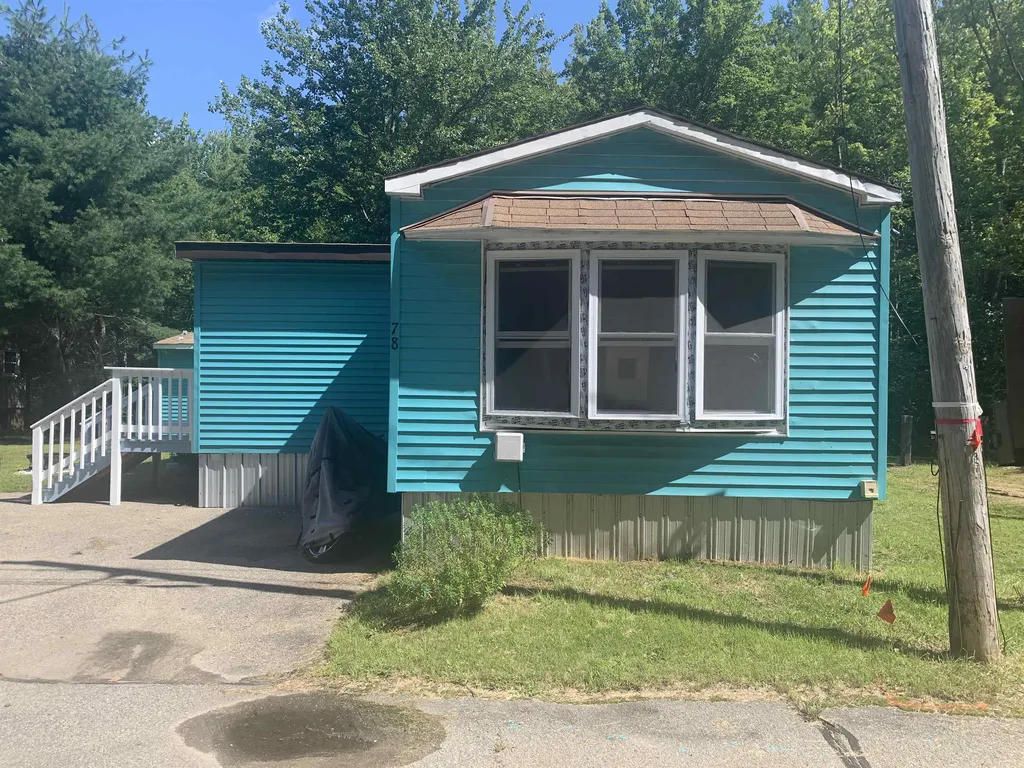 78 Moose Lane Rochester NH 03867