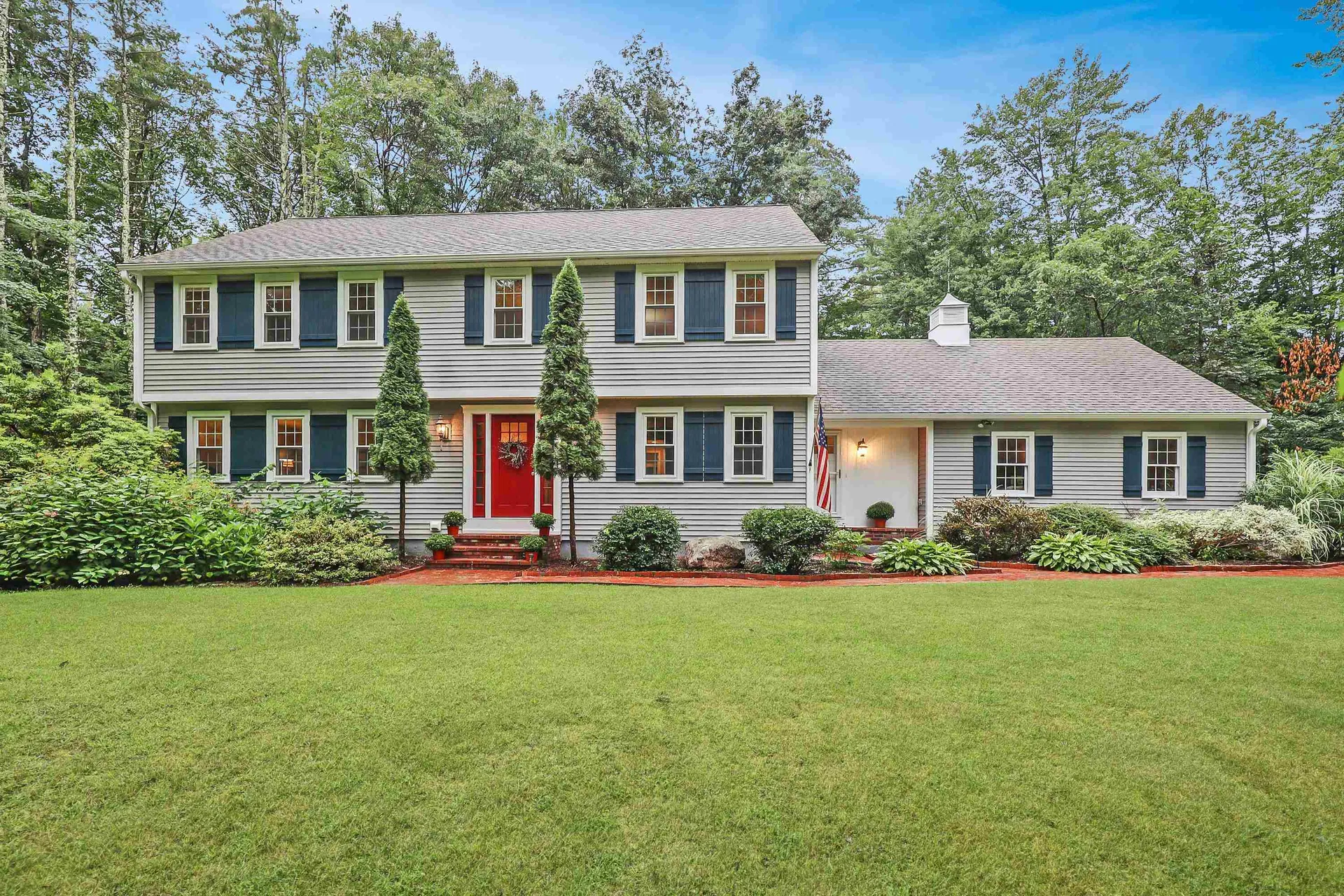 18 Storybrook Lane Amherst NH 03031