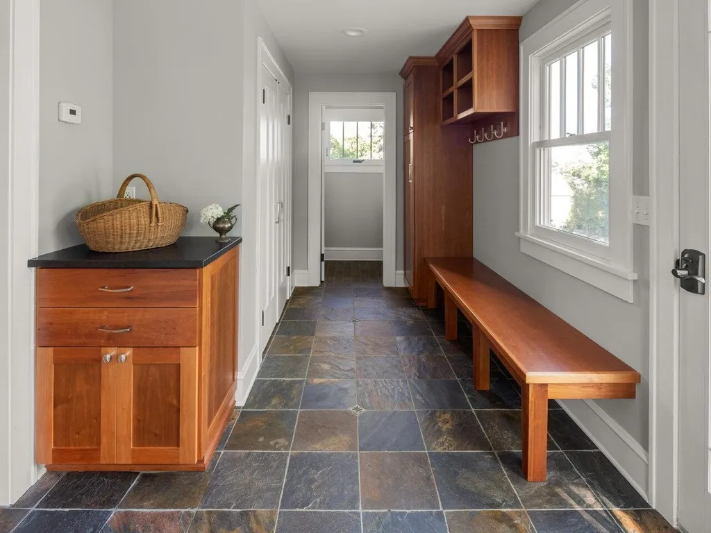 48 Henderson Terrace Burlington VT 05401