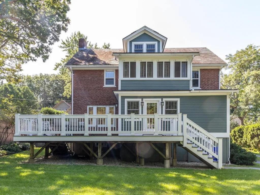 48 Henderson Terrace Burlington VT 05401