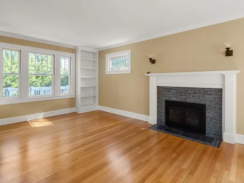 48 Henderson Terrace Burlington VT 05401