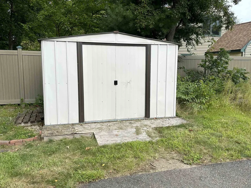 199 Tarrytown Road Manchester NH 03103