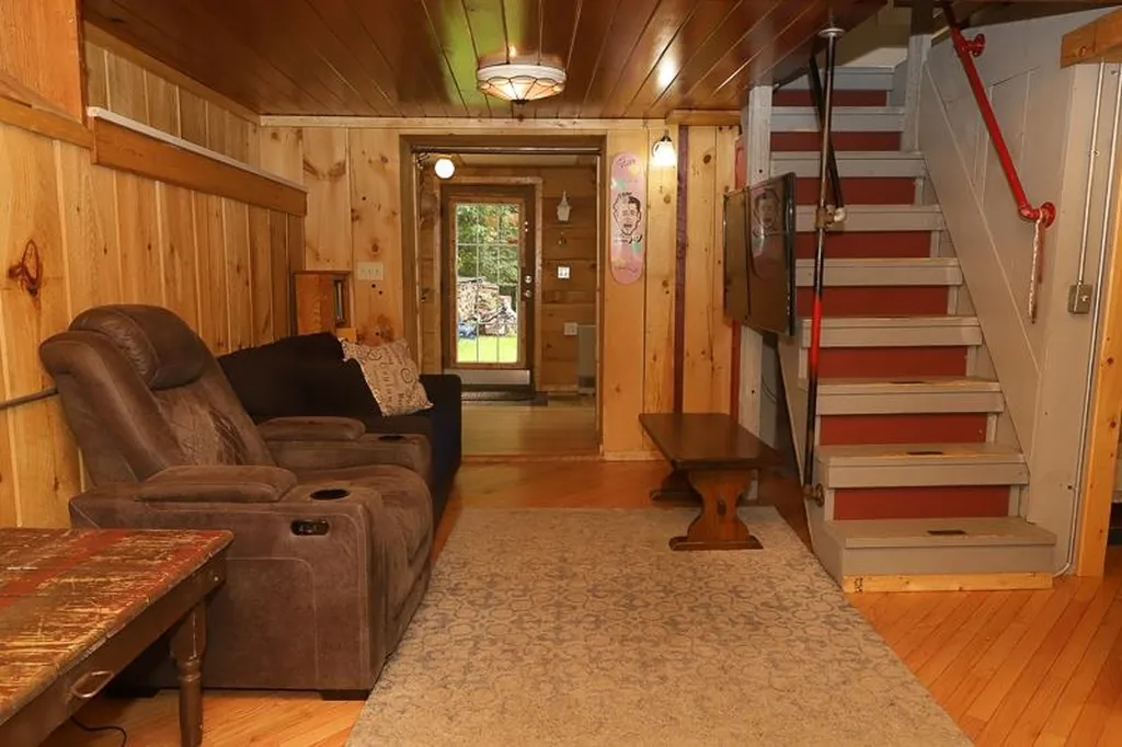 10 Hayes Road Goshen VT 05733