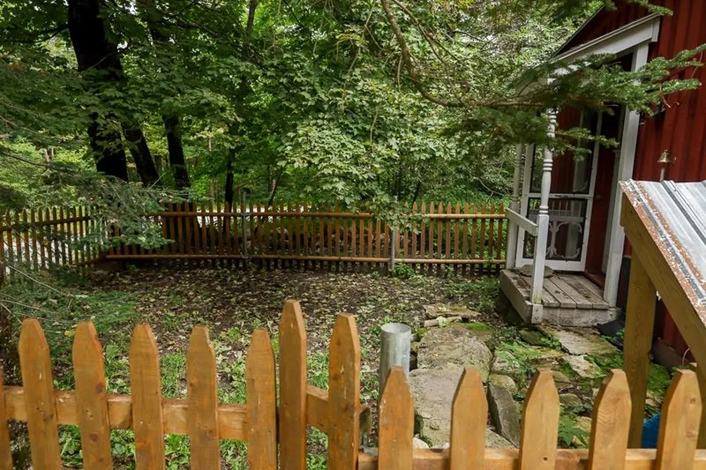 10 Hayes Road Goshen VT 05733