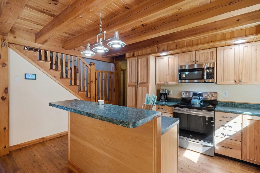 604 Prospect Street Franklin NH 03235