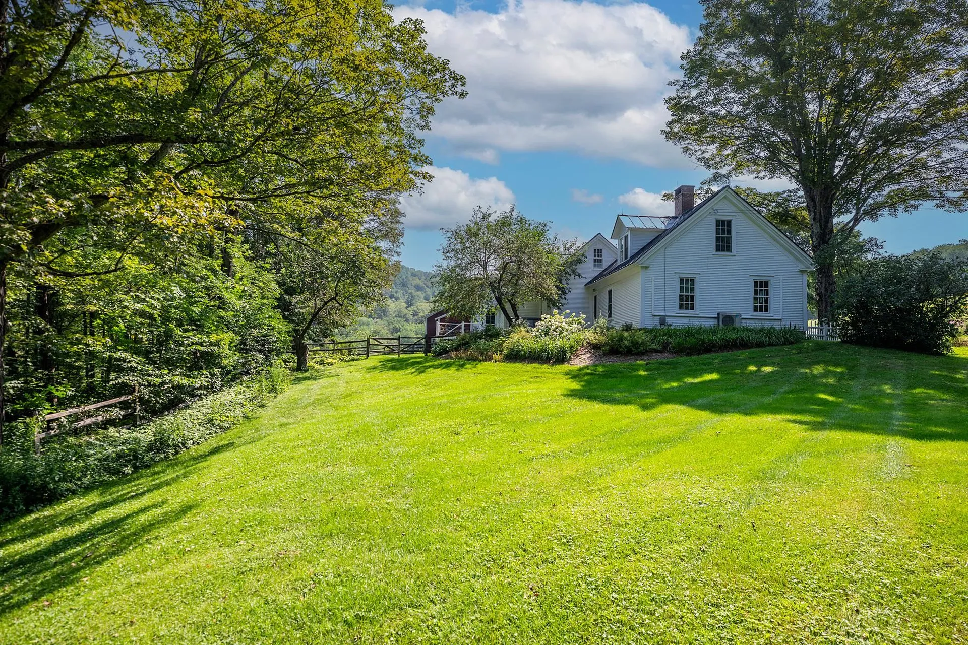 2876 Hartland Hill Road Woodstock VT 05091