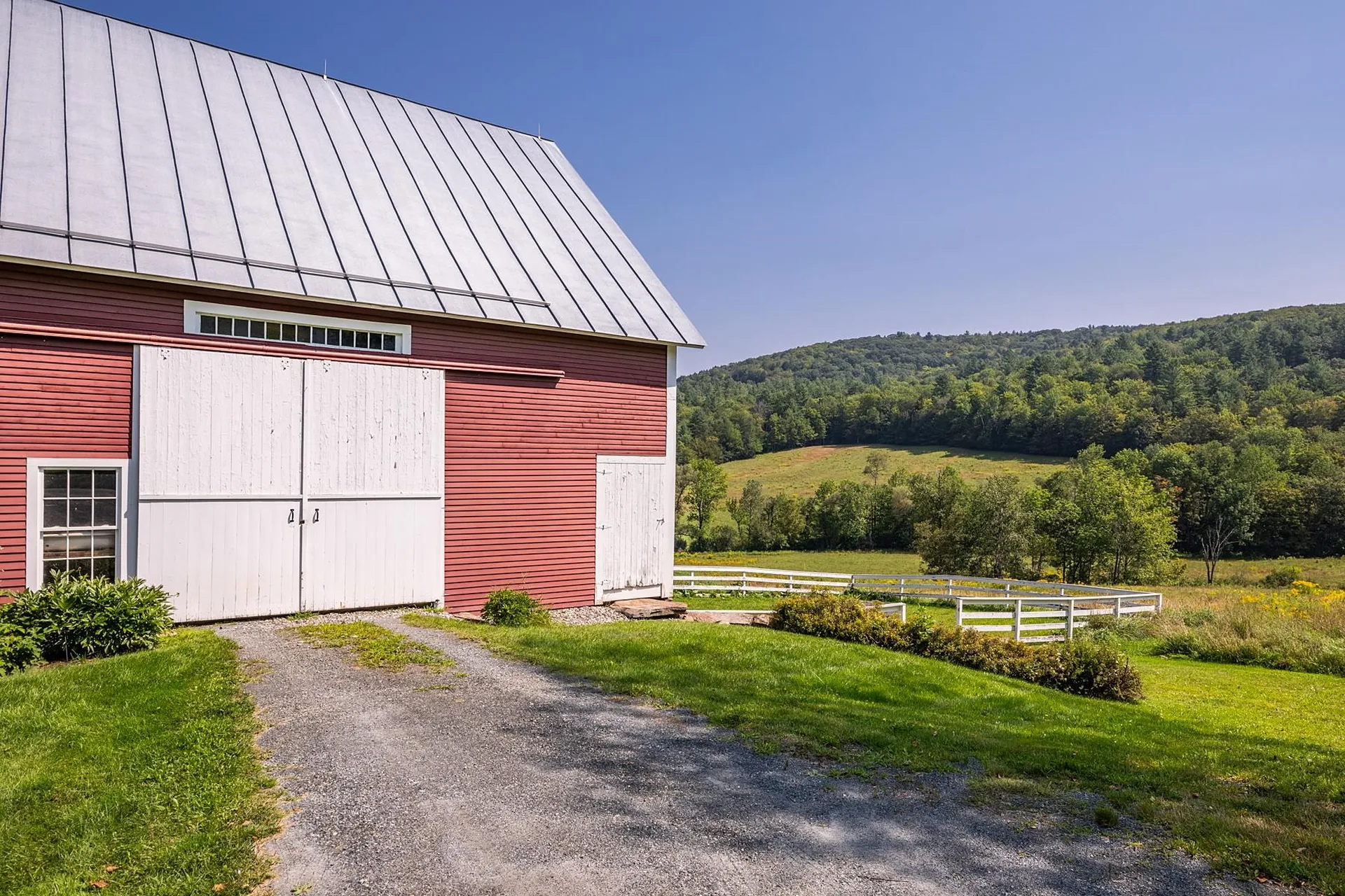 2876 Hartland Hill Road Woodstock VT 05091