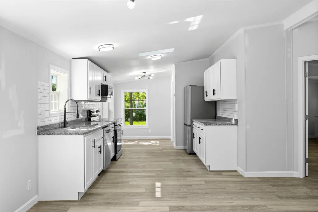 13 Lane Drive Allenstown NH 03275