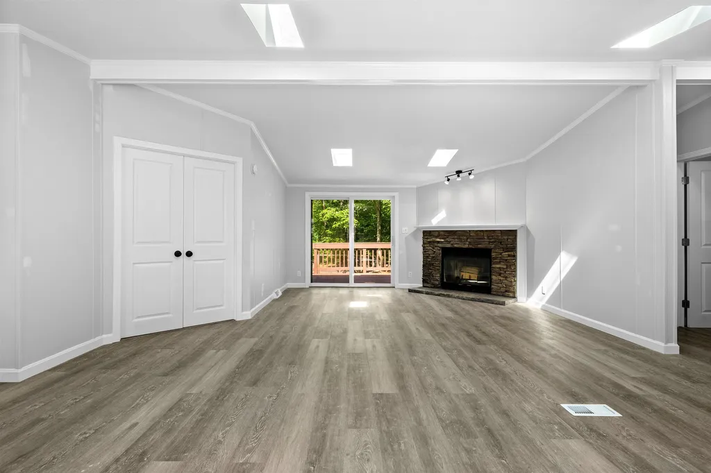 13 Lane Drive Allenstown NH 03275