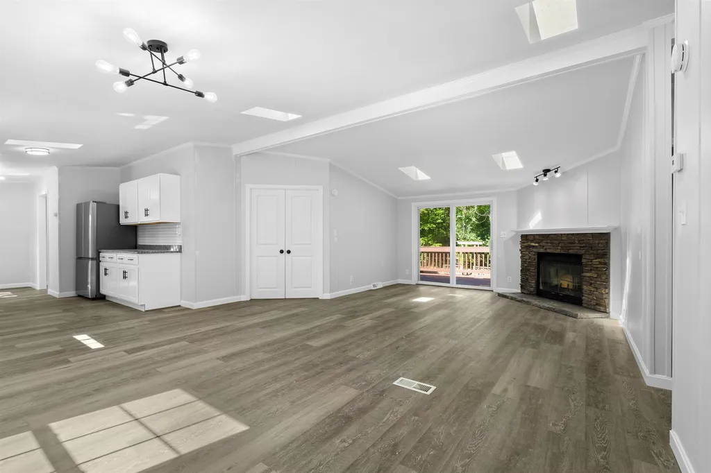 13 Lane Drive Allenstown NH 03275