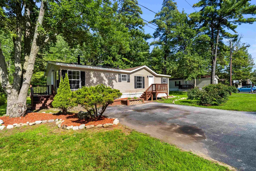 13 Lane Drive Allenstown NH 03275