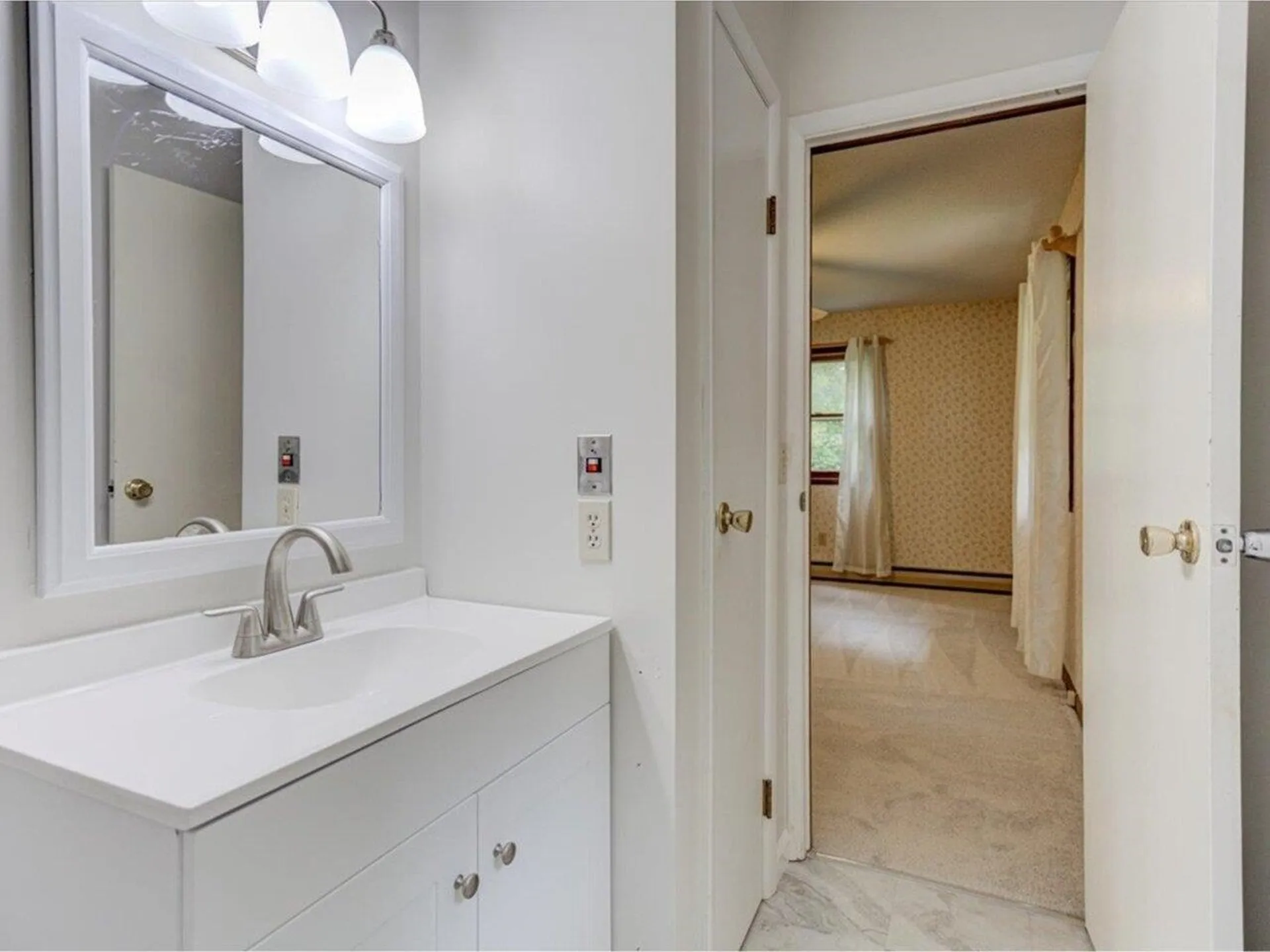 29 Athens Drive Essex Junction VT 05452