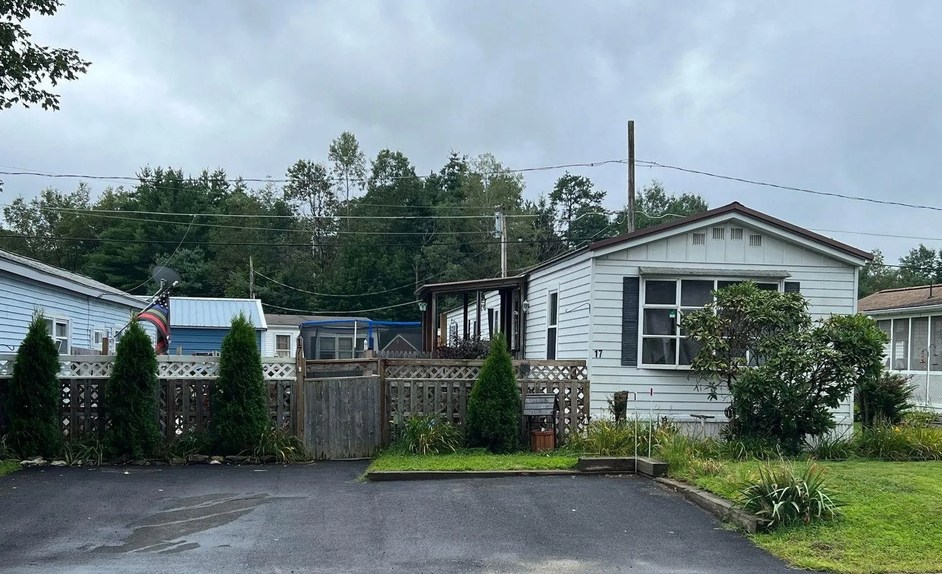 17 Anthony Circle Swanzey NH 03446