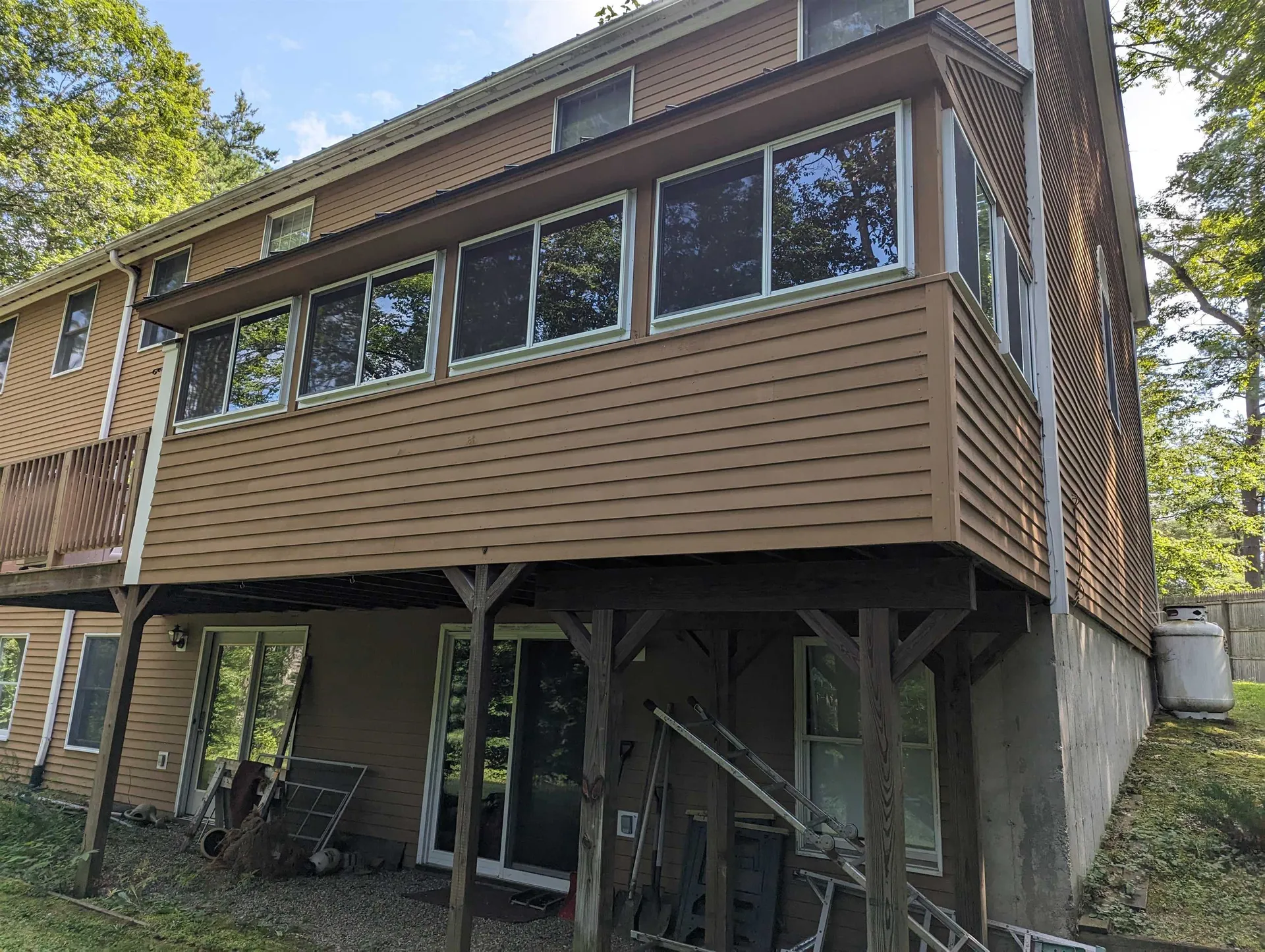 8 Kimball Place Claremont NH 03743