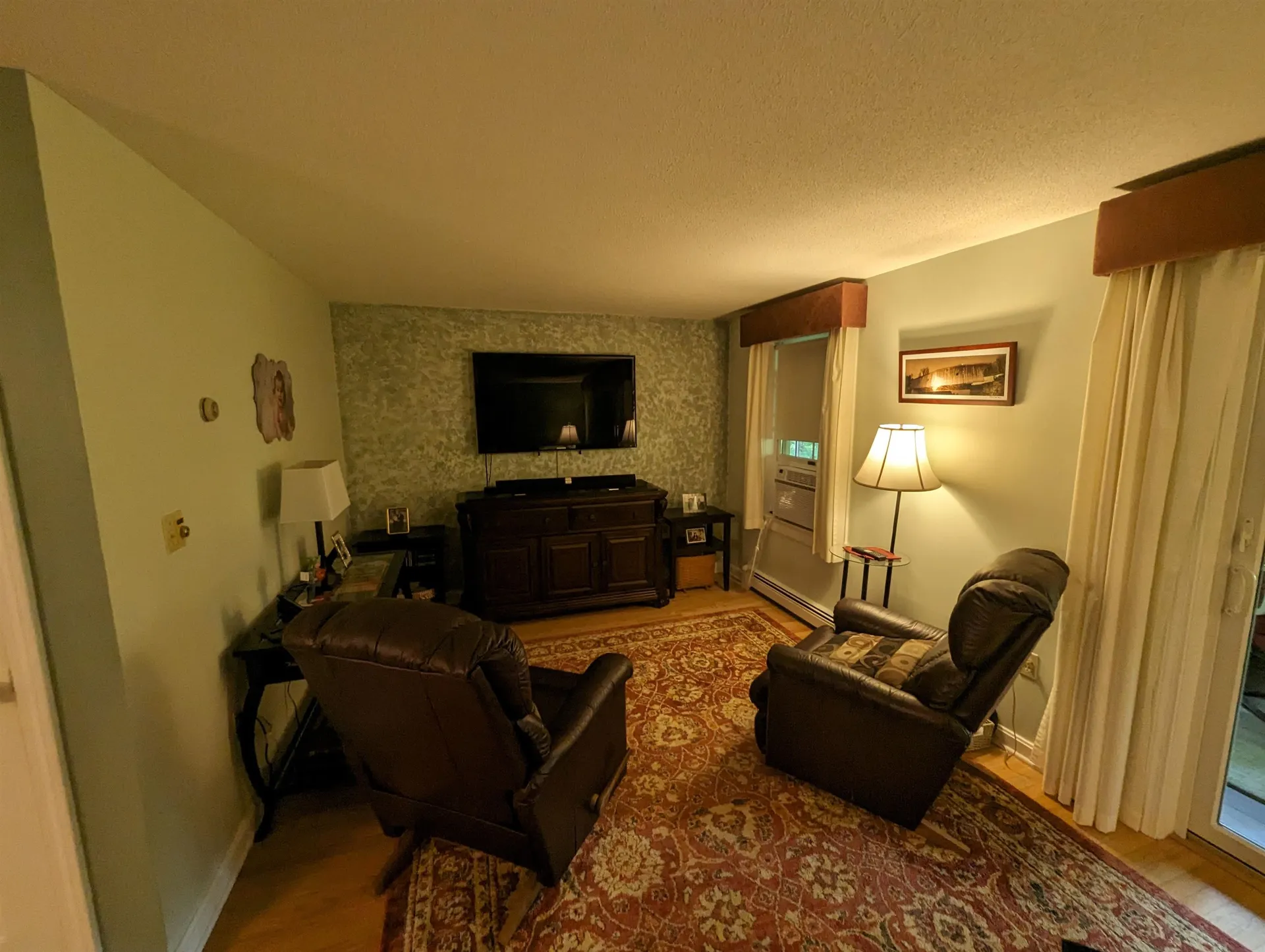 8 Kimball Place Claremont NH 03743