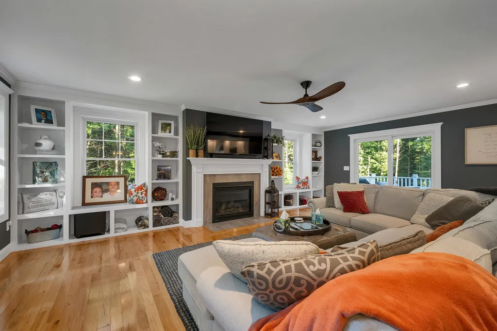 227 Ash Swamp Road Newmarket NH 03857