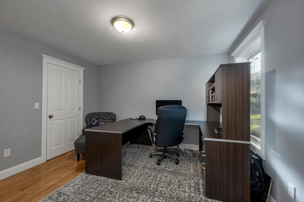 227 Ash Swamp Road Newmarket NH 03857