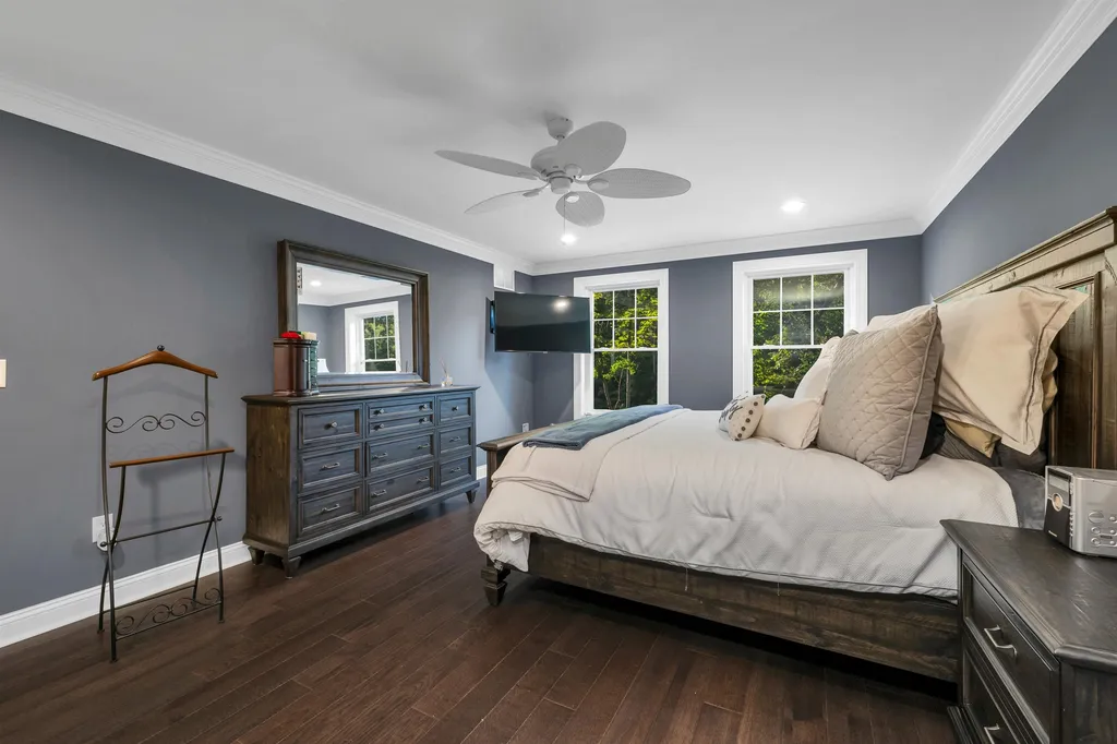 227 Ash Swamp Road Newmarket NH 03857
