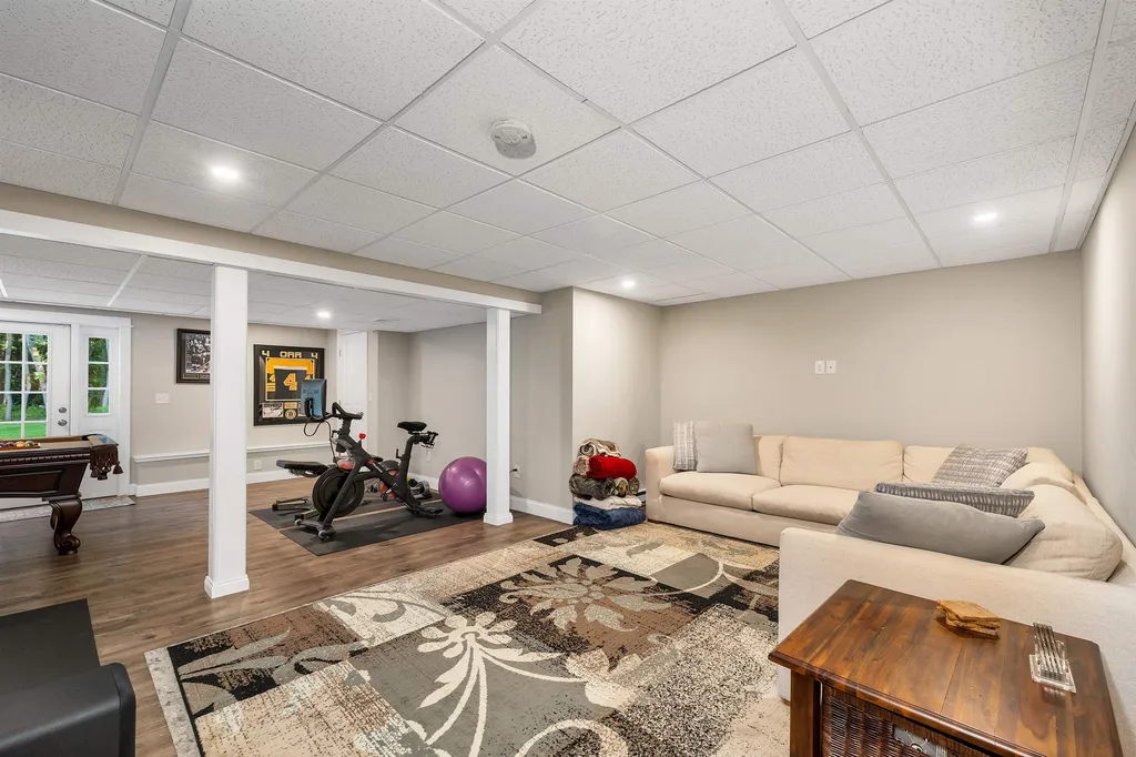227 Ash Swamp Road Newmarket NH 03857