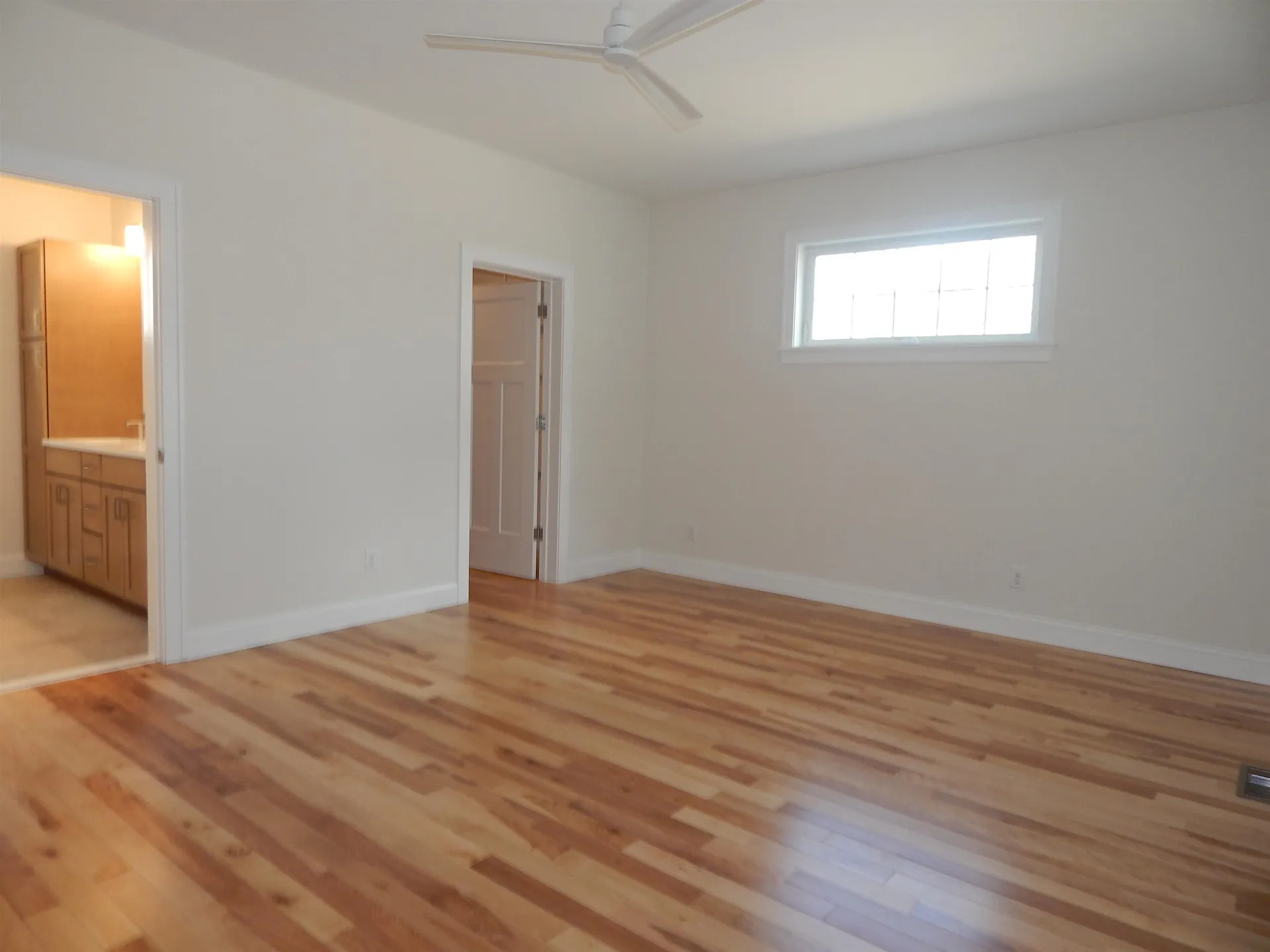 8 Rose Fountain Lane Hampton NH 03842