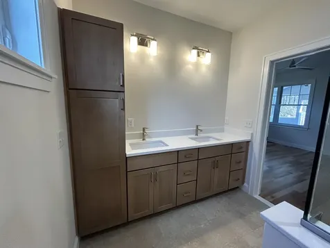 8 Rose Fountain Lane Hampton NH 03842