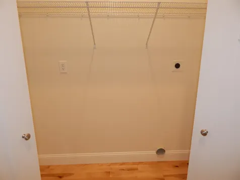 8 Rose Fountain Lane Hampton NH 03842