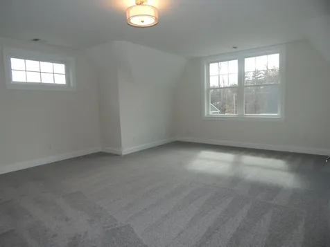 8 Rose Fountain Lane Hampton NH 03842