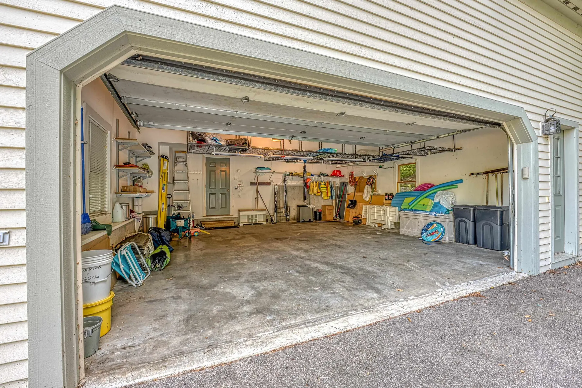 39 Ledgewood Circle Hebron NH 03241