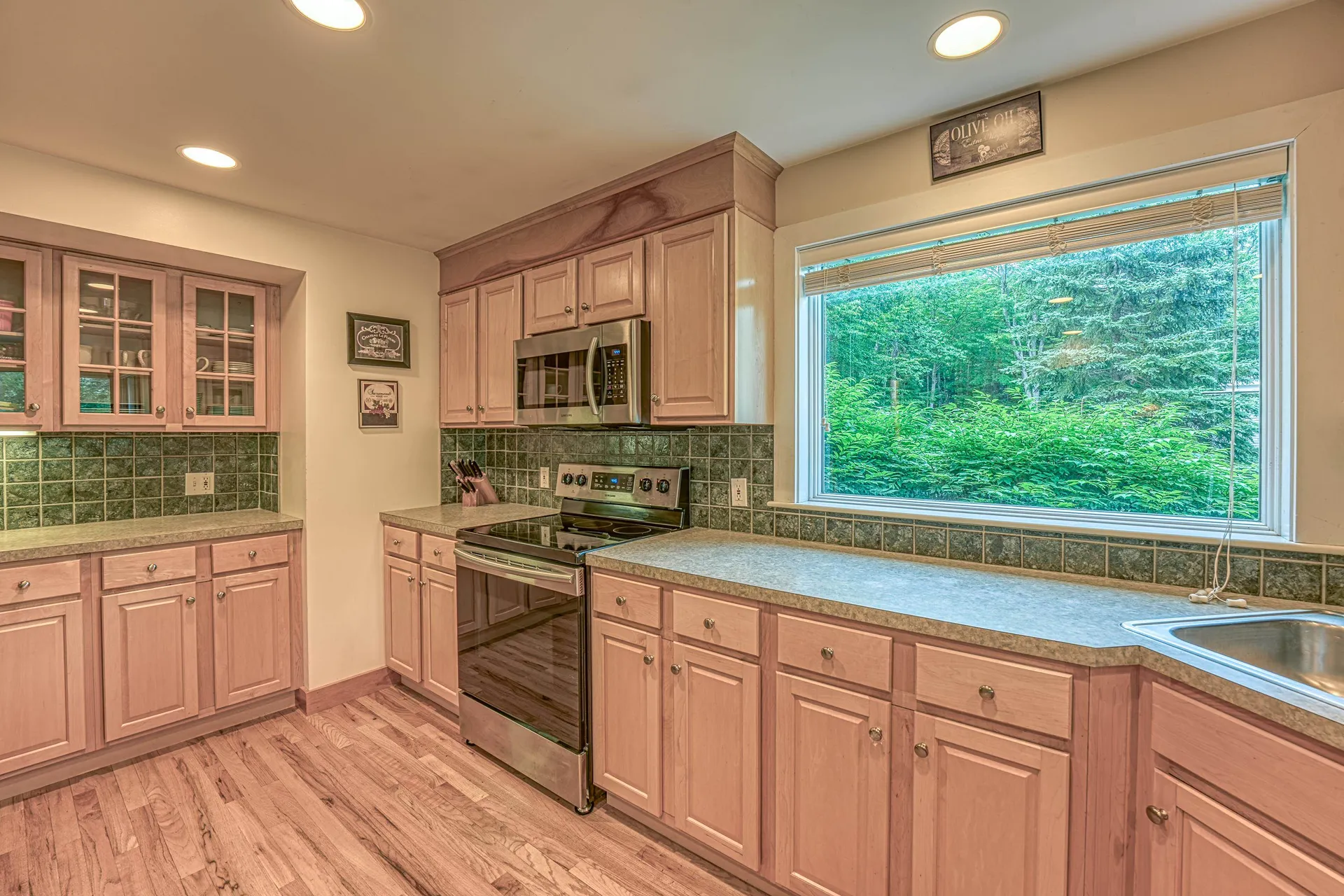 39 Ledgewood Circle Hebron NH 03241