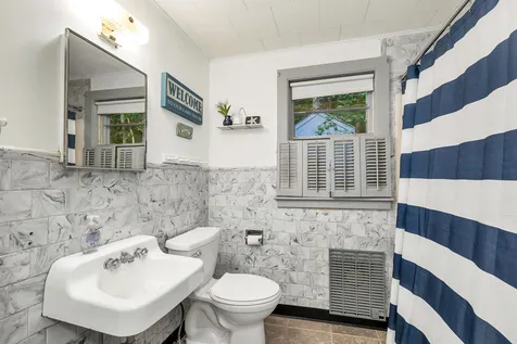 149 Nary Shores Road Wolfeboro NH 03894