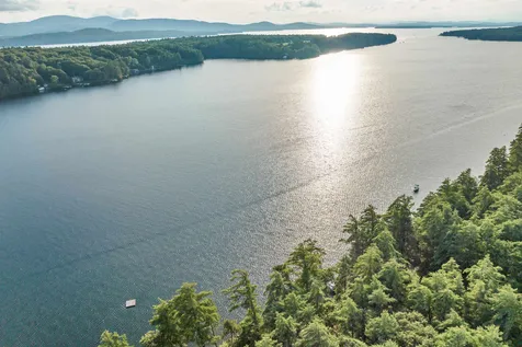 149 Nary Shores Road Wolfeboro NH 03894