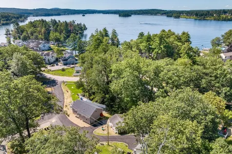 672 Weirs Boulevard Laconia NH 03246