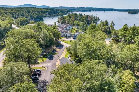 672 Weirs Boulevard Laconia NH 03246