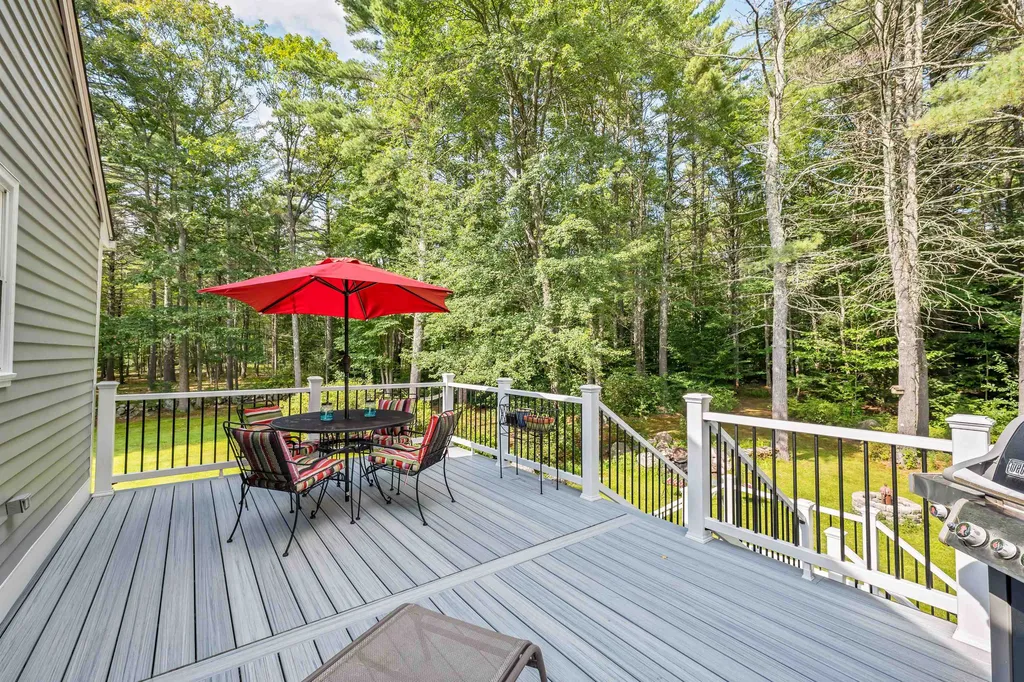 176 Meredith Center Road Meredith NH 03253