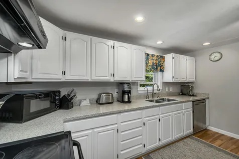 176 Meredith Center Road Meredith NH 03253