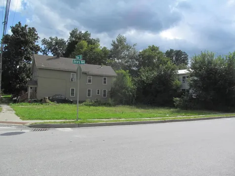 63 Pine Street Rutland City VT 05701