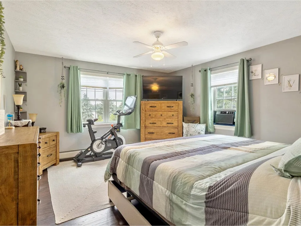 16 Cook Road Highgate VT 05459