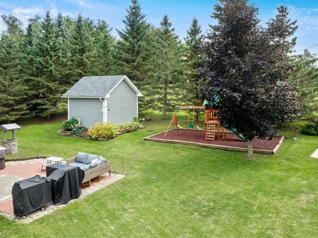 16 Cook Road Highgate VT 05459