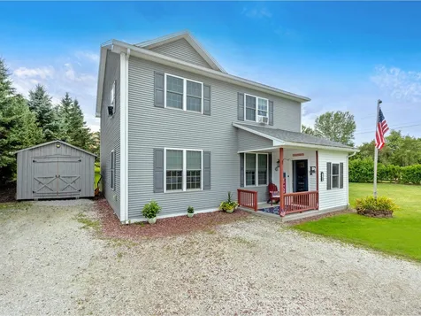 16 Cook Road Highgate VT 05459