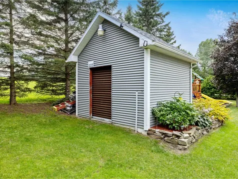 16 Cook Road Highgate VT 05459