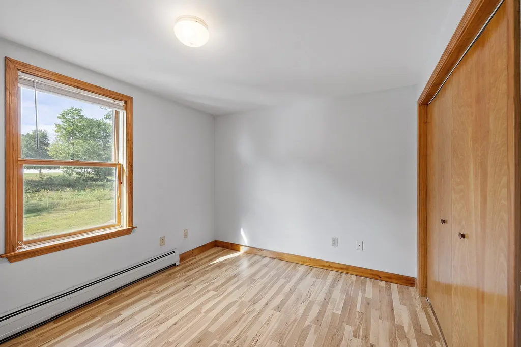 12 Maple Lane New Hampton NH 03256