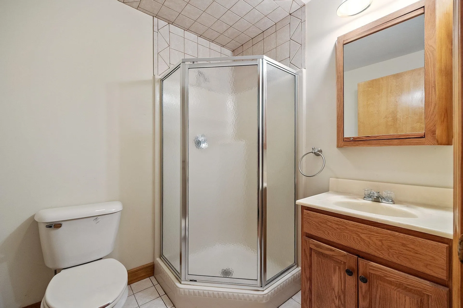 12 Maple Lane New Hampton NH 03256