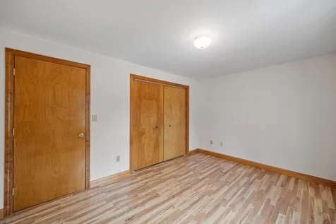 12 Maple Lane New Hampton NH 03256