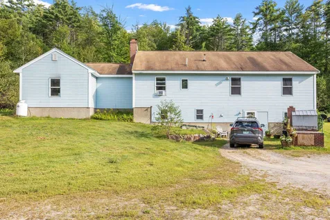 12 Maple Lane New Hampton NH 03256