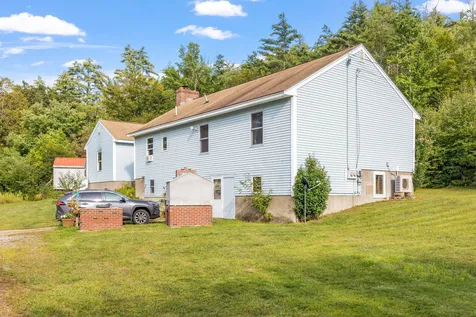 12 Maple Lane New Hampton NH 03256