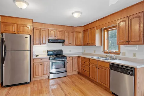 12 Maple Lane New Hampton NH 03256