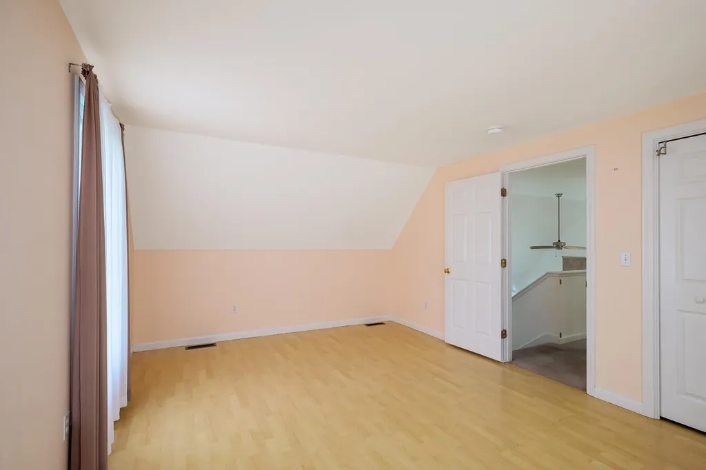 20 Duff Thompson Lane Lee NH 03861